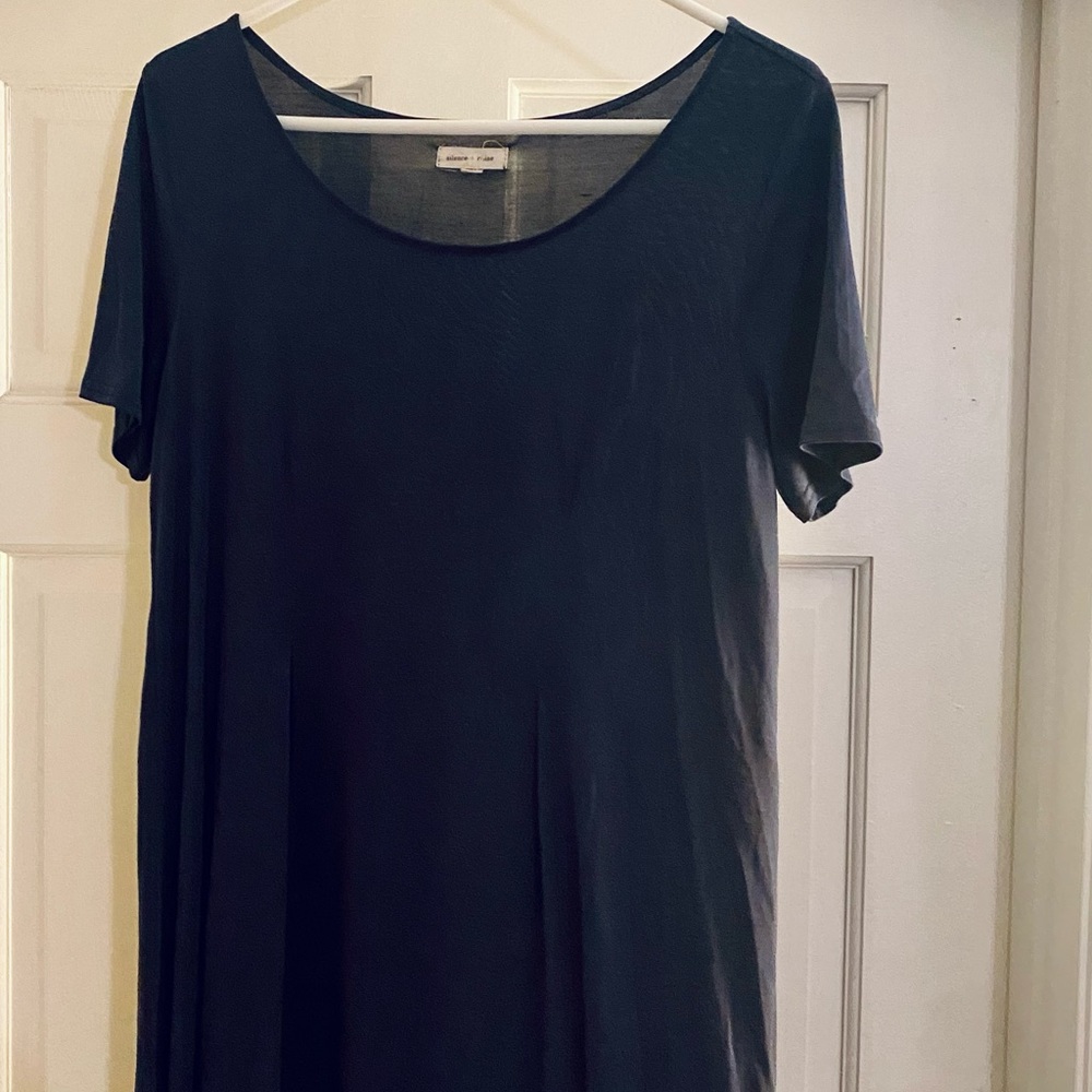 URBAN OUTFITTERS | T Shirt Dress